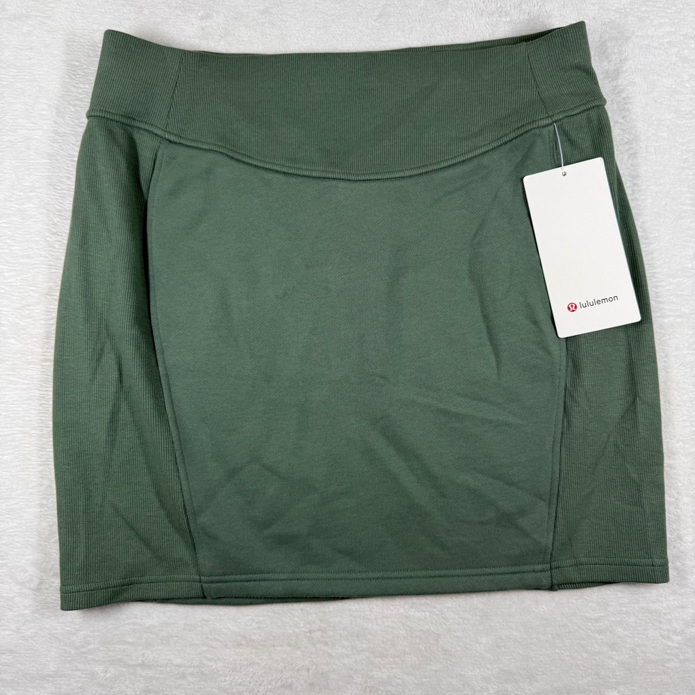 lululemon Scuba High-Rise Mini Skirt Grey Eucalyptus Green LW8ALSS Size L‎ NEW